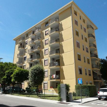Giuliana - Appartamenti Bibione Exterior photo