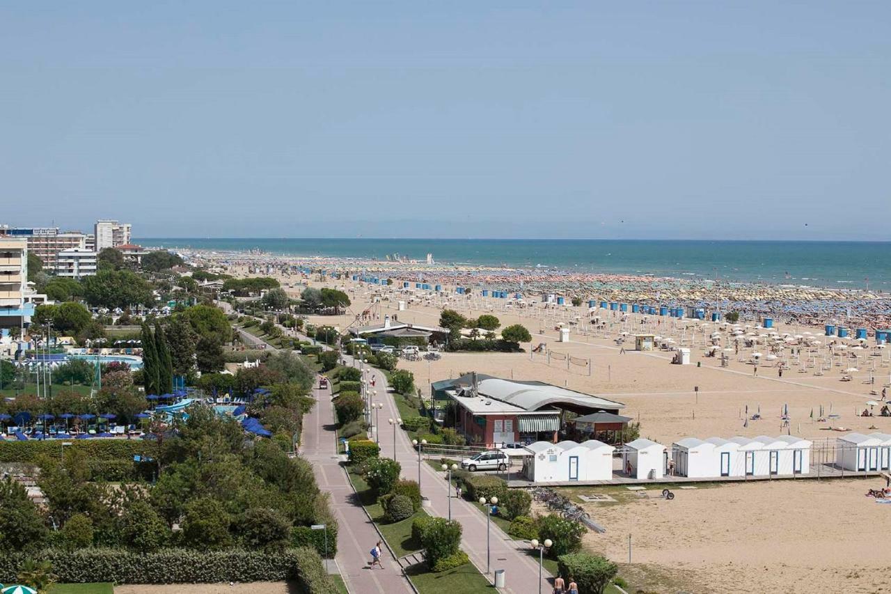 Giuliana - Appartamenti Bibione Exterior photo